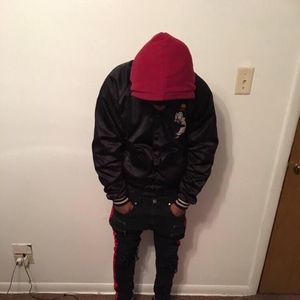 Meet your Posher, Amari